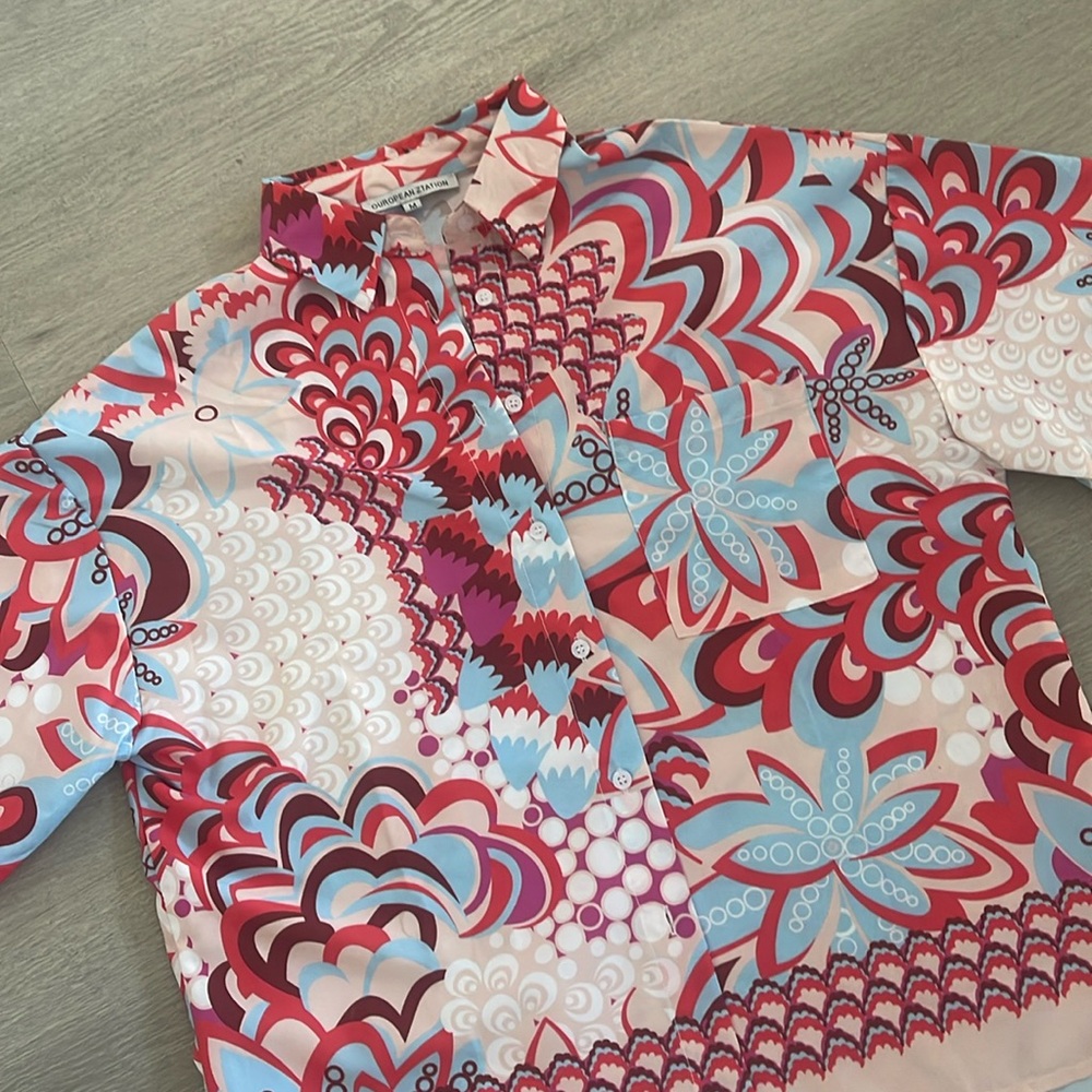 Shirt with cool print